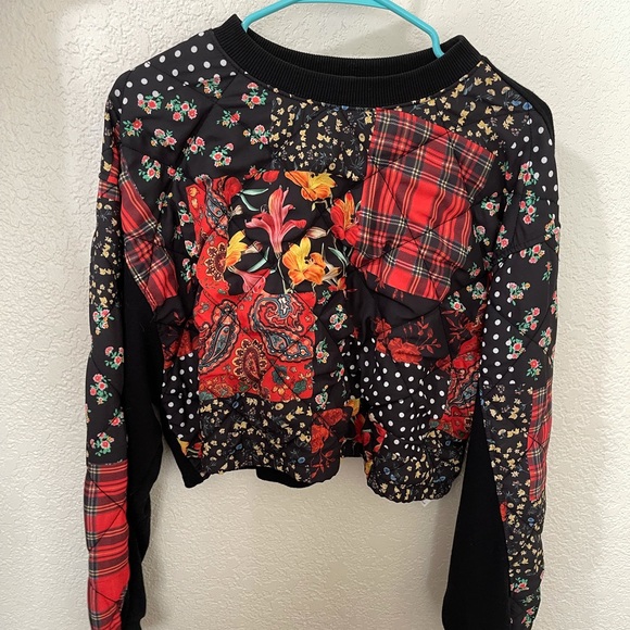 Quilted Long Sleeve - Picture 3 of 4